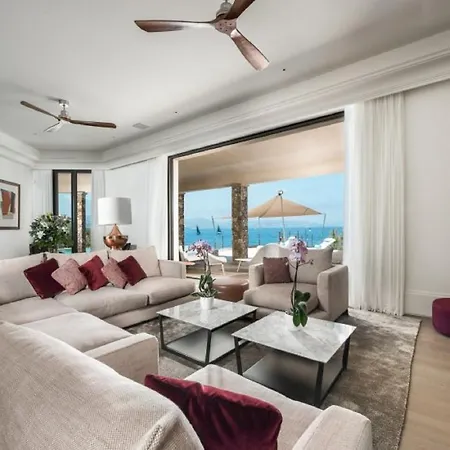 Amazing Five Bedrooms With Stunning View In Tropez, French Riviera *